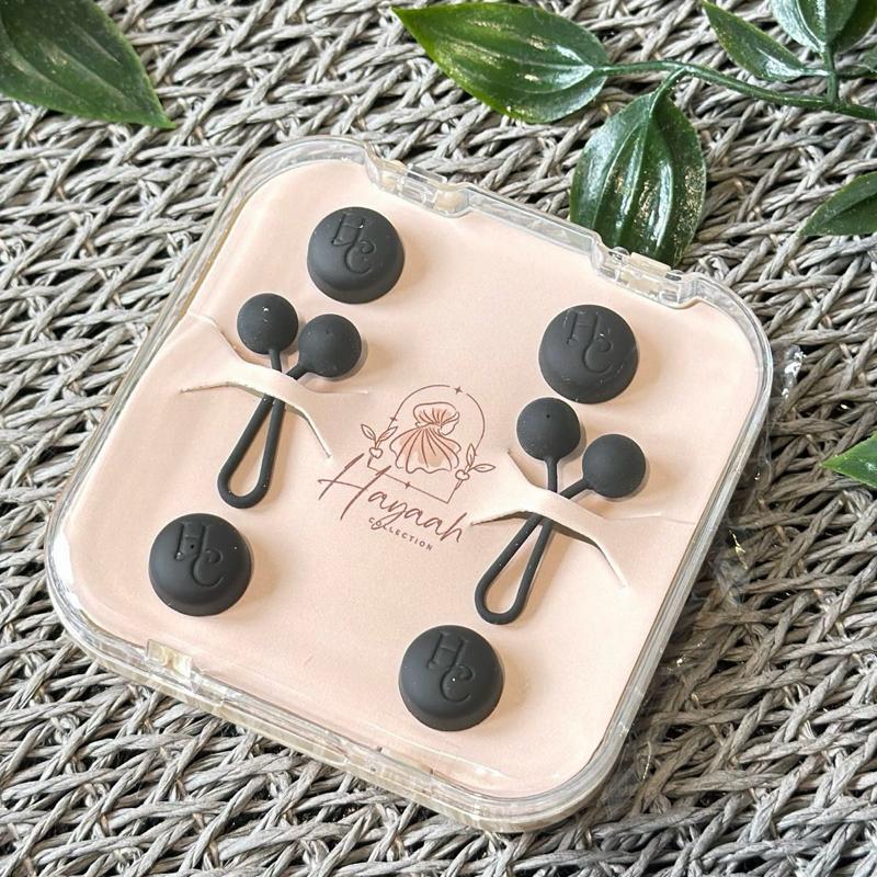 The Hayaah Hold Box - Travel Size Magnet Set with 4 Strong Embossed Magnets & 2 Hijab Grips for Secure Hold