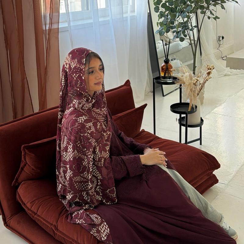 Hayaah Mosaic Lace Modal Hijab 180x70cm