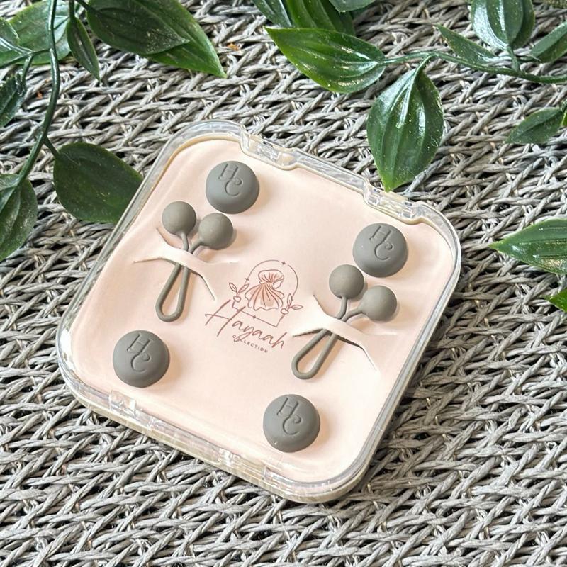 The Hayaah Hold Box - Travel Size Magnet Set with 4 Strong Embossed Magnets & 2 Hijab Grips for Secure Hold